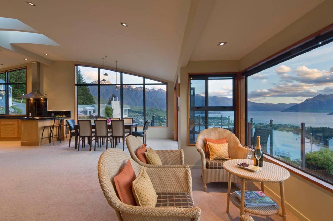 London Lane Villa Куийнстаун Екстериор снимка
