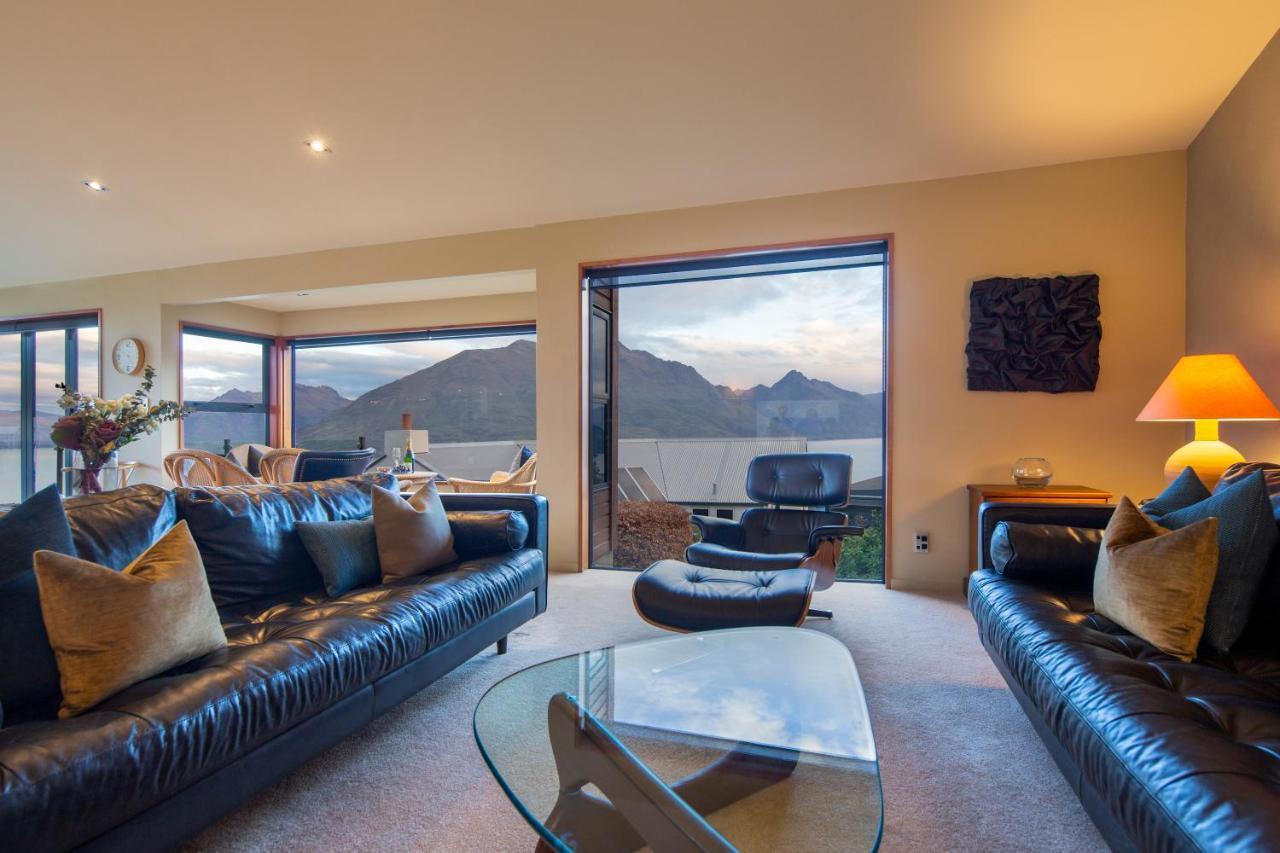 London Lane Villa Куийнстаун Екстериор снимка