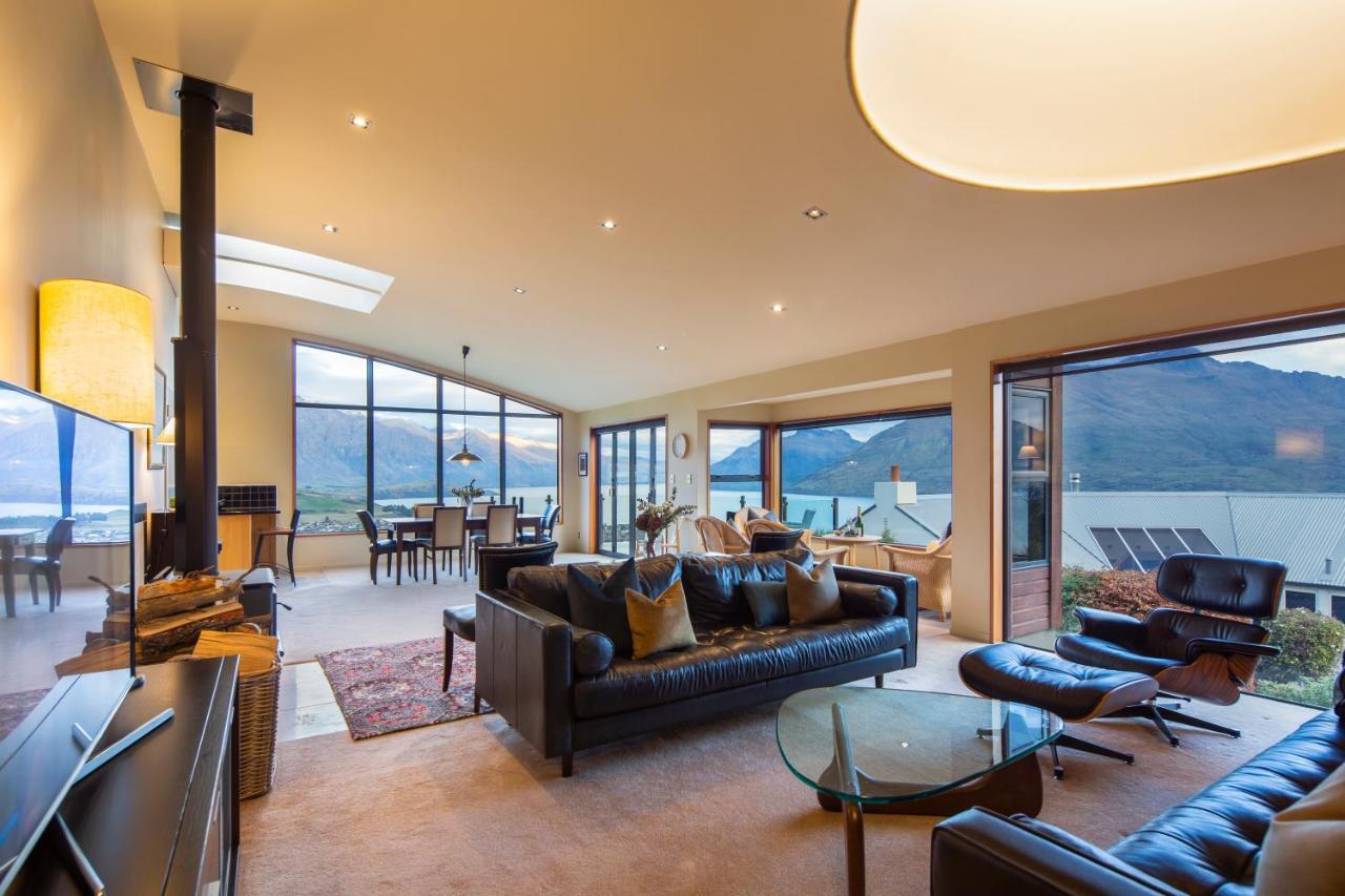 London Lane Villa Куийнстаун Екстериор снимка